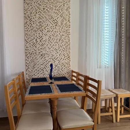 Seid Radhime Appartamento Vlorë